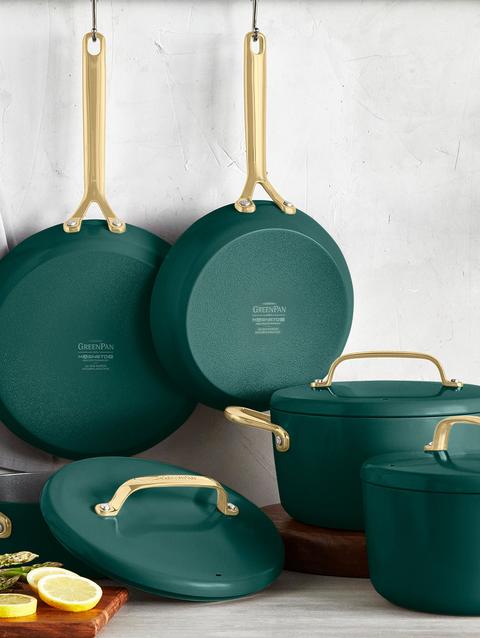 GreenPan GP5 Colors Ceramic Nonstick 11-Piece Cookware Set with Champagne Handles | Rain Forest Green