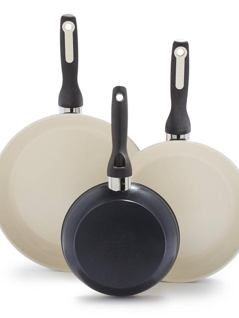 GreenPan Rio Ceramic Nonstick 7", 9.5" and 11" Frypan Set | Black